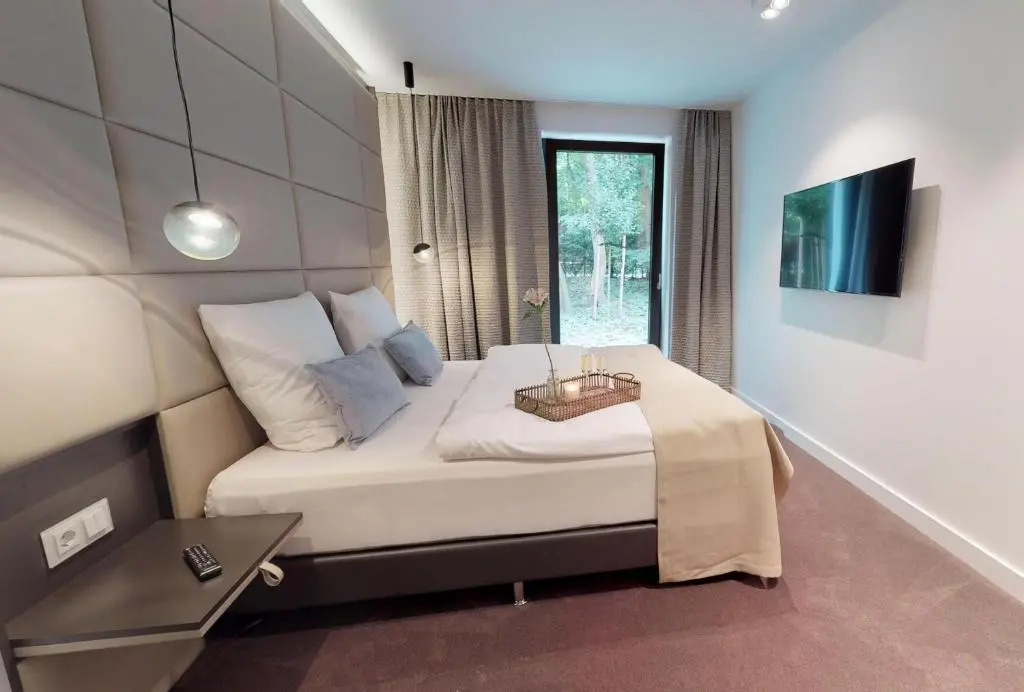 White Pearl Apartment 0.07