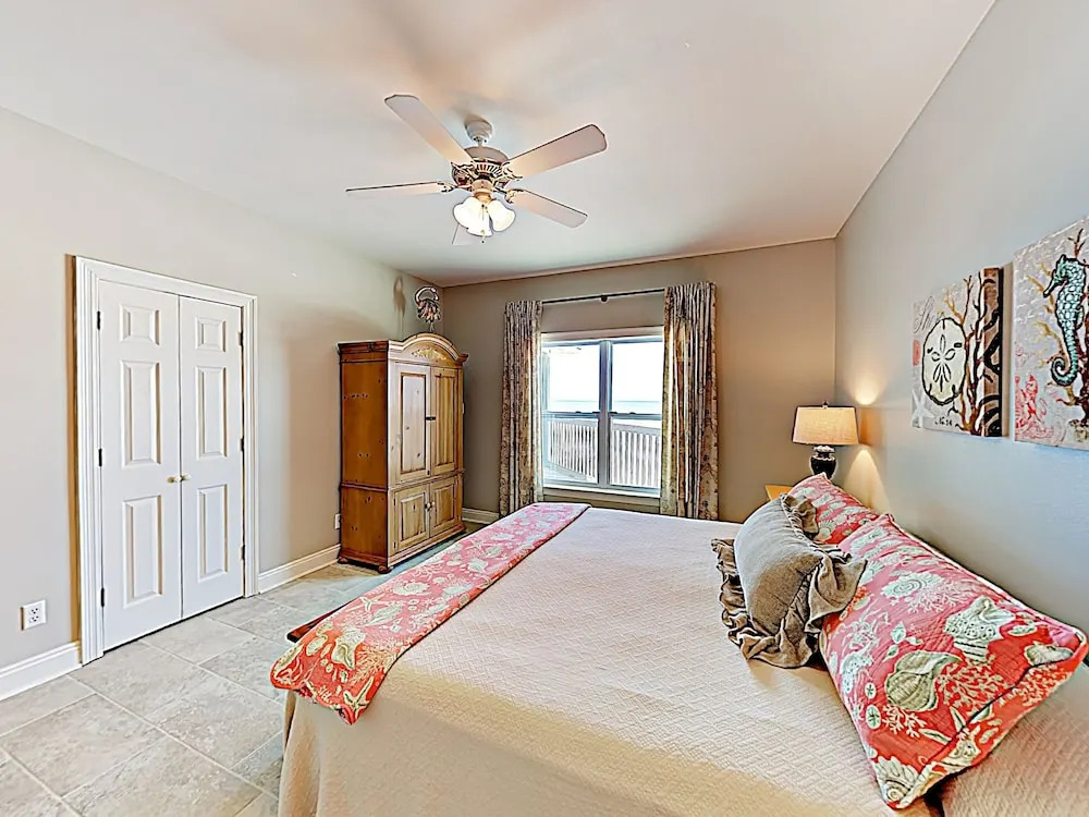 New Listing! Gulf-view Beachfront Getaway W/ Pool 5 Bedroom Duplex