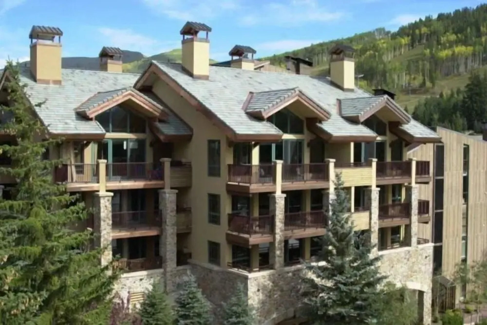 Centrally Located 3 Br In Lionshead Village W Pool, Walk To Lift