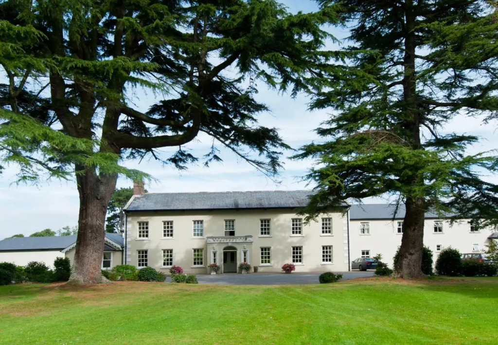 Heyward Mews Sleeps 6