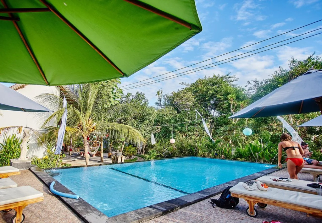 Taos House Lembongan By DeWizZ Management