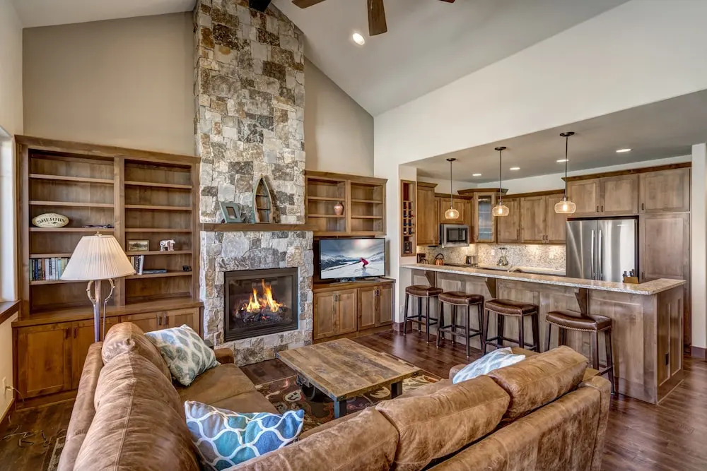 Steamboat Springs Skiers Townhouse by RedAwning