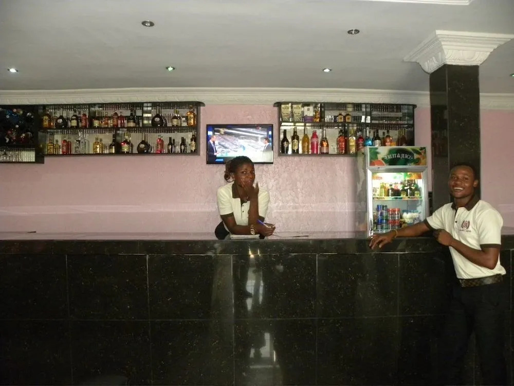 Grandy Suites