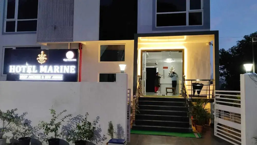FabHotel Marine - Infront of Trade Facility Centre
