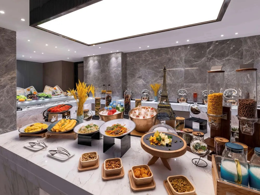 Ji Hotel (Tianjin Drum Tower)