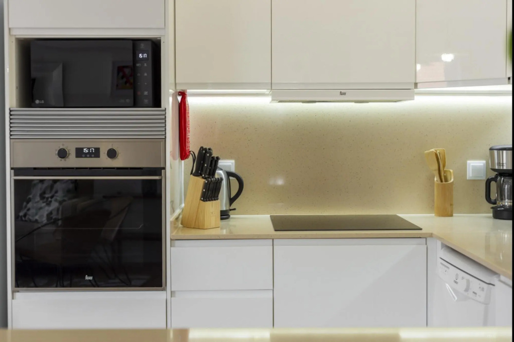 LV Premier Amoreiras AM3 Modern Space AC Lift