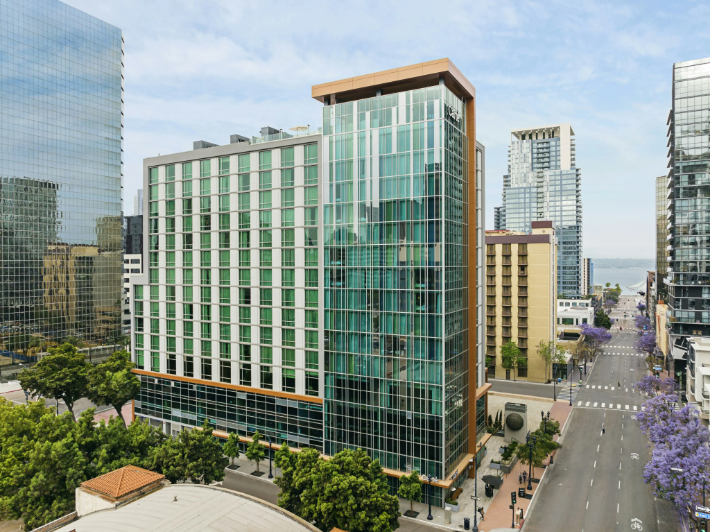 Carte Hotel San Diego Downtown, Curio Collection By Hilton