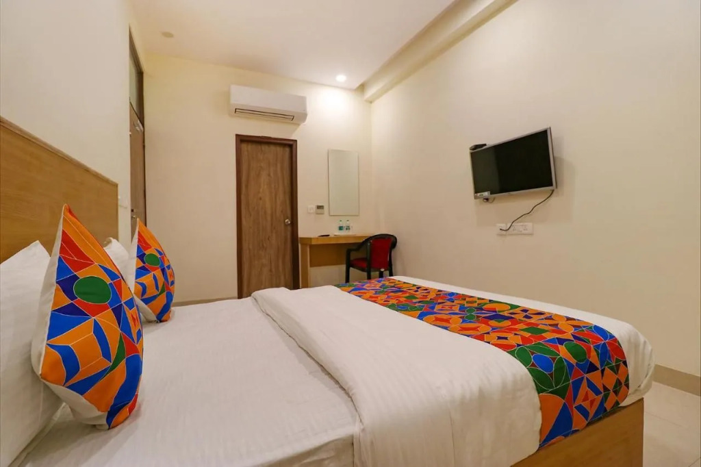 FabHotel Corporate Stay