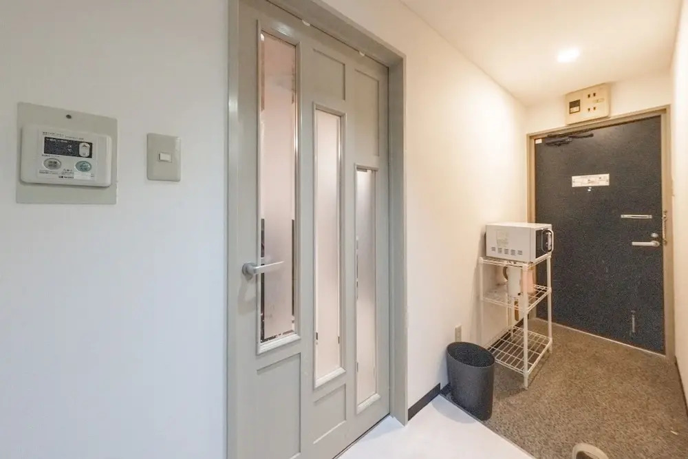 Namba West 5 connecting room