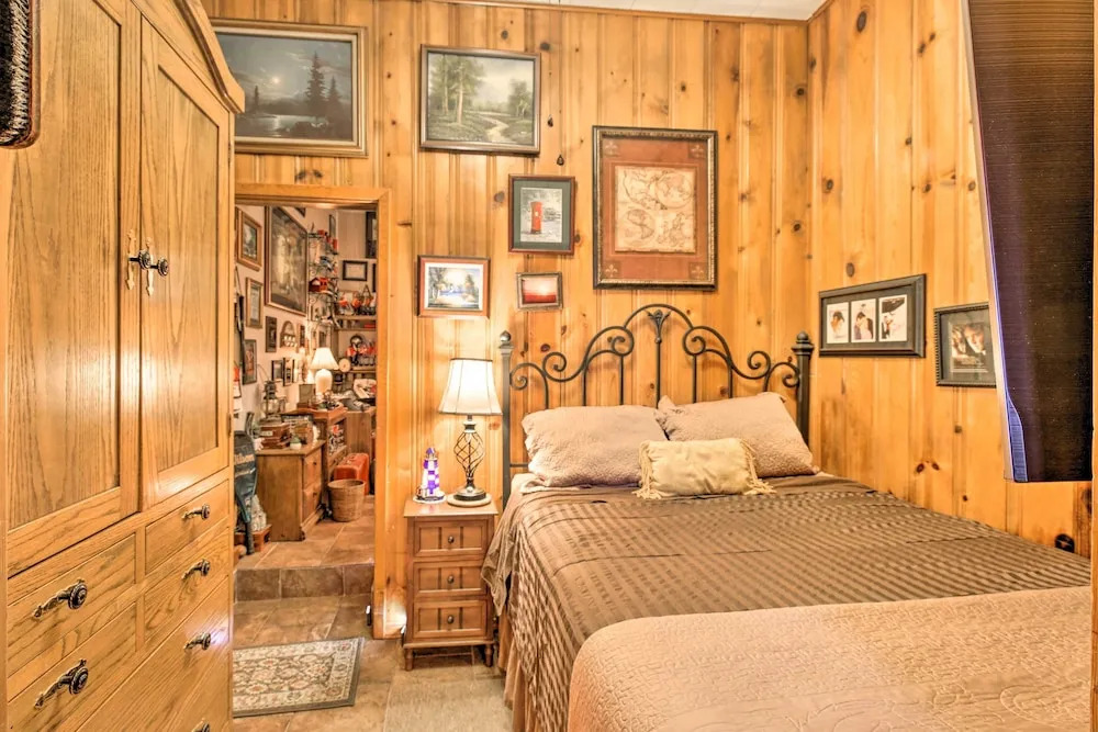 San Antonio Rental w/ Courtyard: Walk to Riverwalk