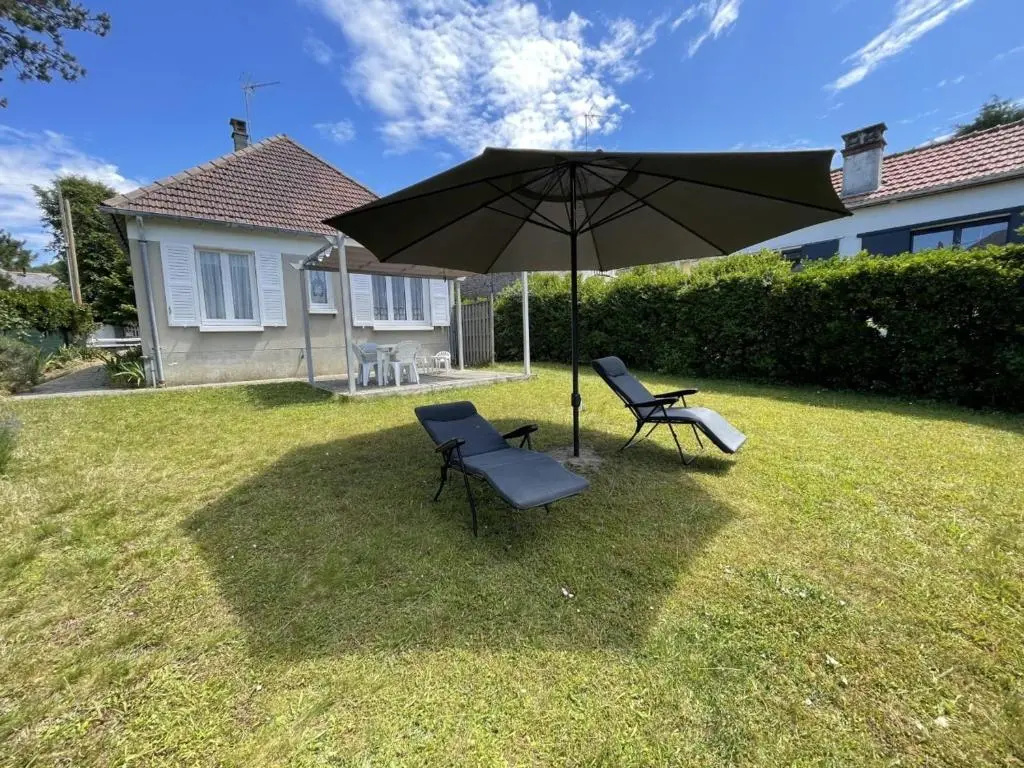 Maison Jullouville, 3 pièces, 4 personnes - FR-1-361-34