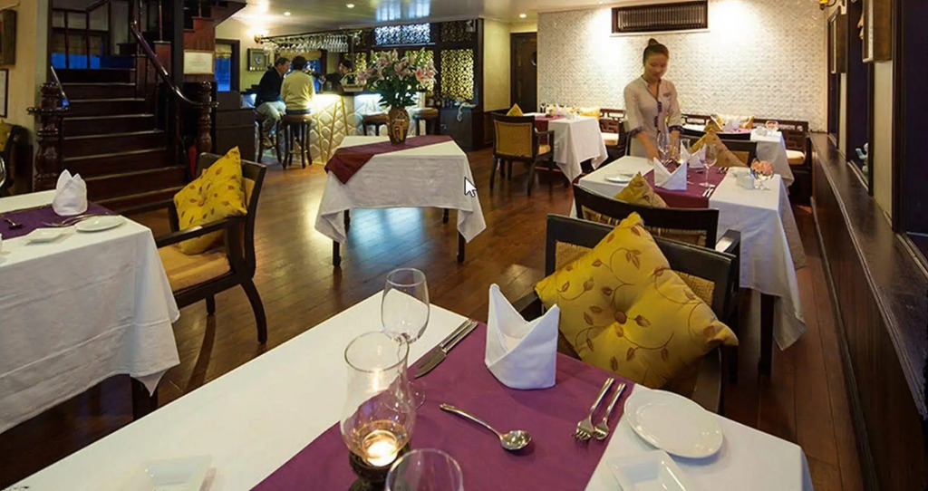 Heritage Line Violet Cruise - Halong Bay & Lan Ha Bay