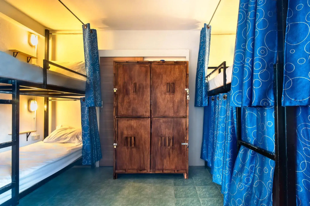 See Sea Backpackers House