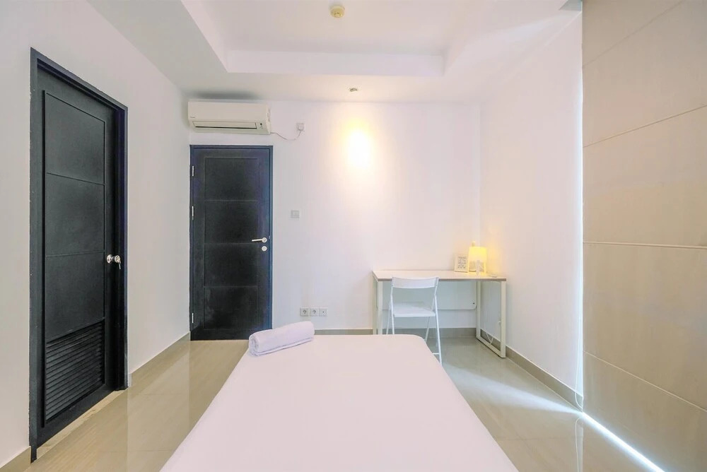 Elegant 2BR with Study Room Essence Dharmawangsa Apartment