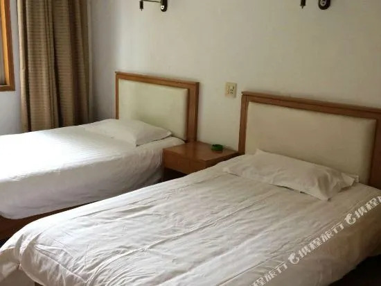 Blue Hotel