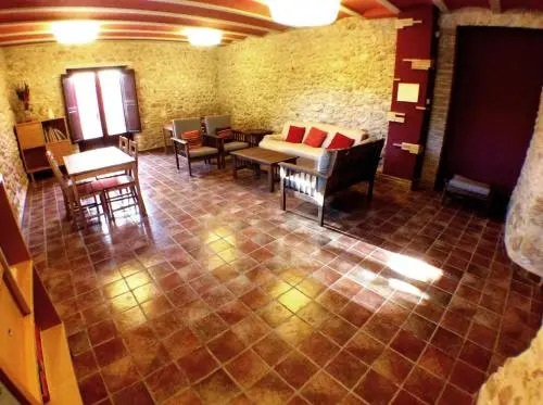 Masia Casa Roja