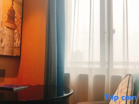 Yeste International Hotel (Nanning South Lake Park Macun Subway Station)