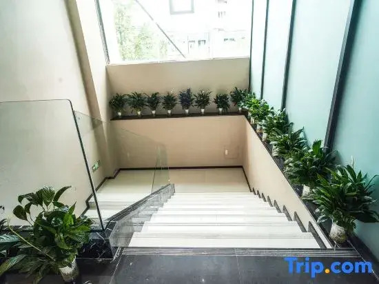 Yida Hotel (Tongnan Gongyi Beidu)