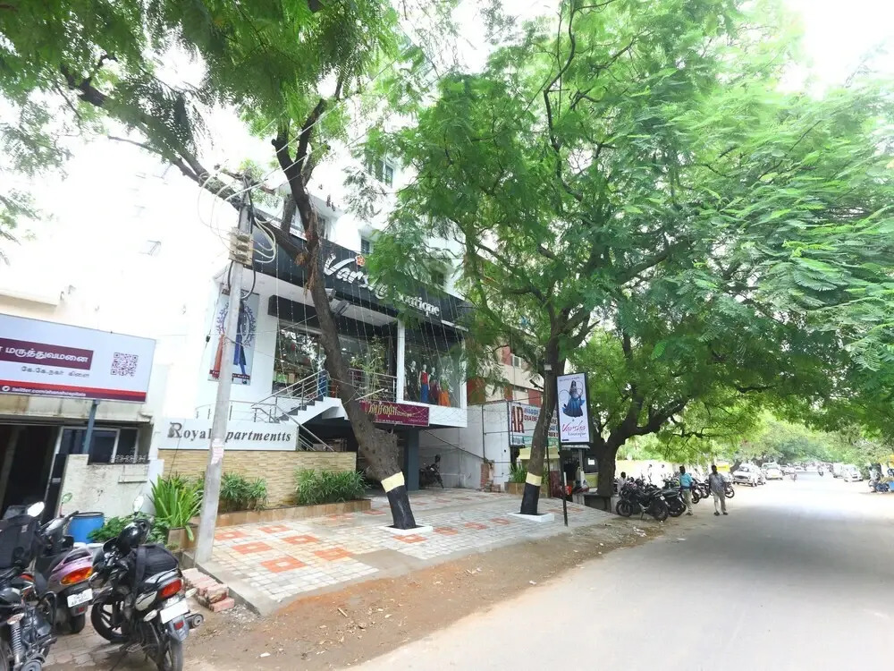 Treebo Trend Royal Madurai