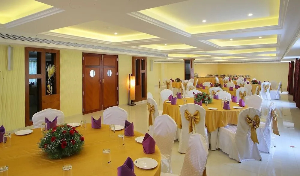 Hotel Port Palace Kovalam