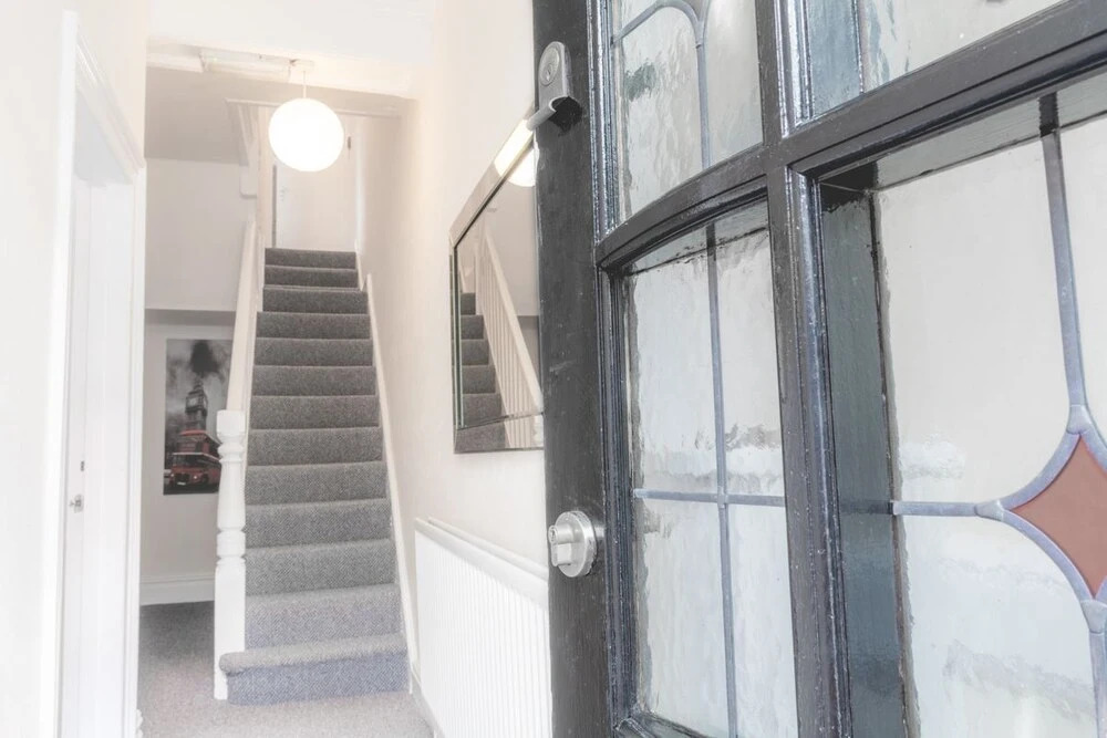 Platinum SA - Sefton Suites
