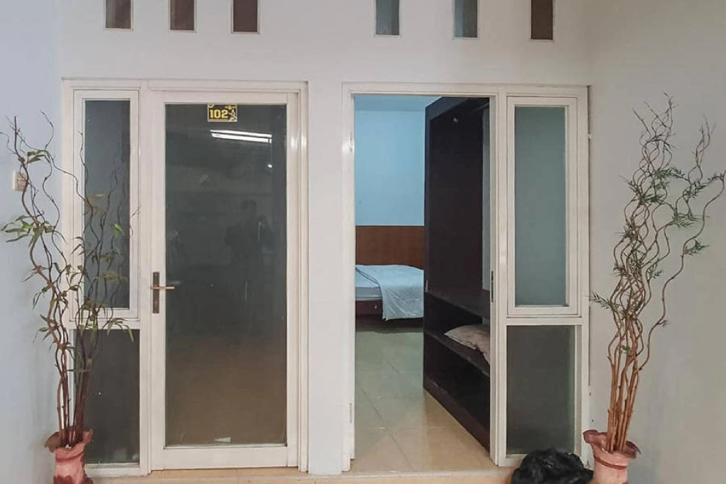 Anind Guest House near Museum Angkut Batu RedPartner
