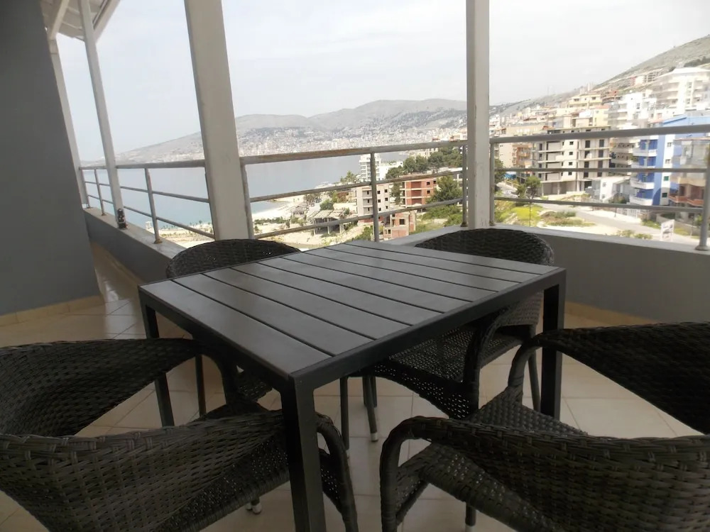 Doka Apartments 2