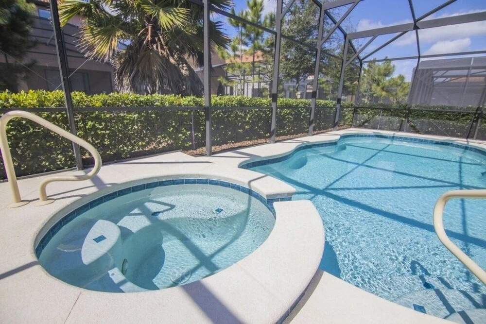 6 Bed In Top Resort Near Disney! Pool & Spa 6 Bedroom Home by Redawning