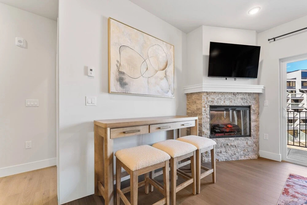 Brightwood #203, Building 2