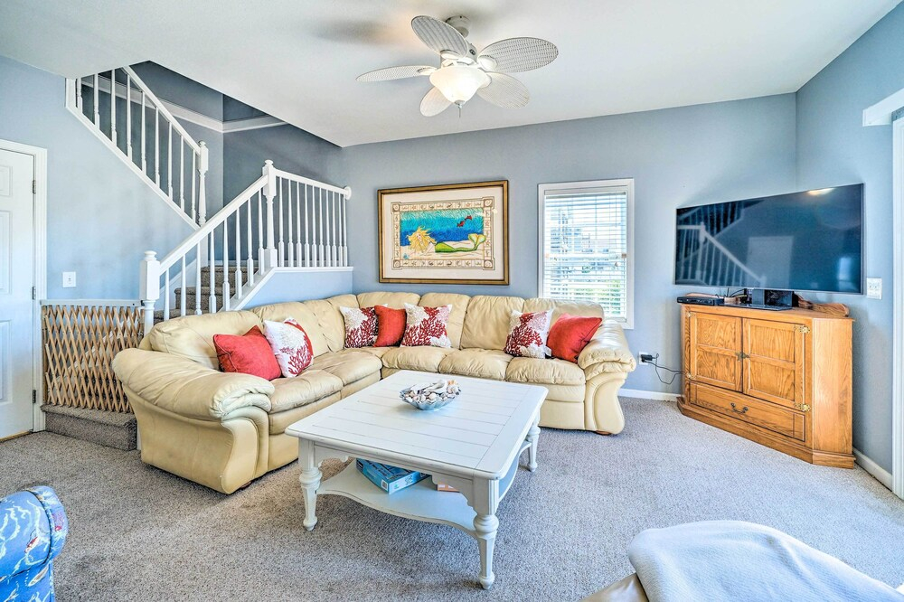 Spacious North Topsail Family Home With 2 Decks