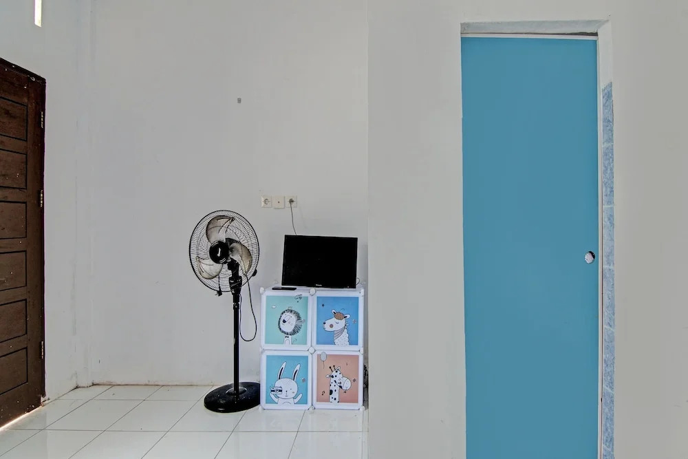 Hotel O Homestay Dinda Syariah Near Masjid Al Amin