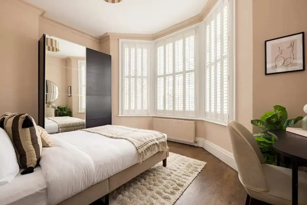 The Notting Hill Base - Charming 2bdr With Balcony