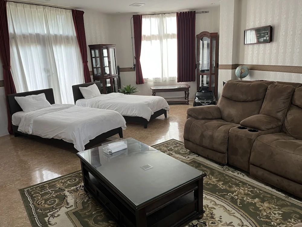 Villa From Okinawa - Condominium
