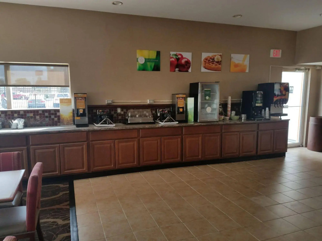 Quality Inn & Suites Georgetown - Seaford