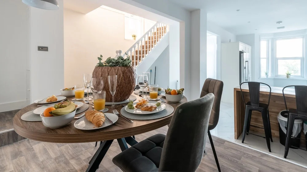 Woodland View Newport - 4 bedroom home