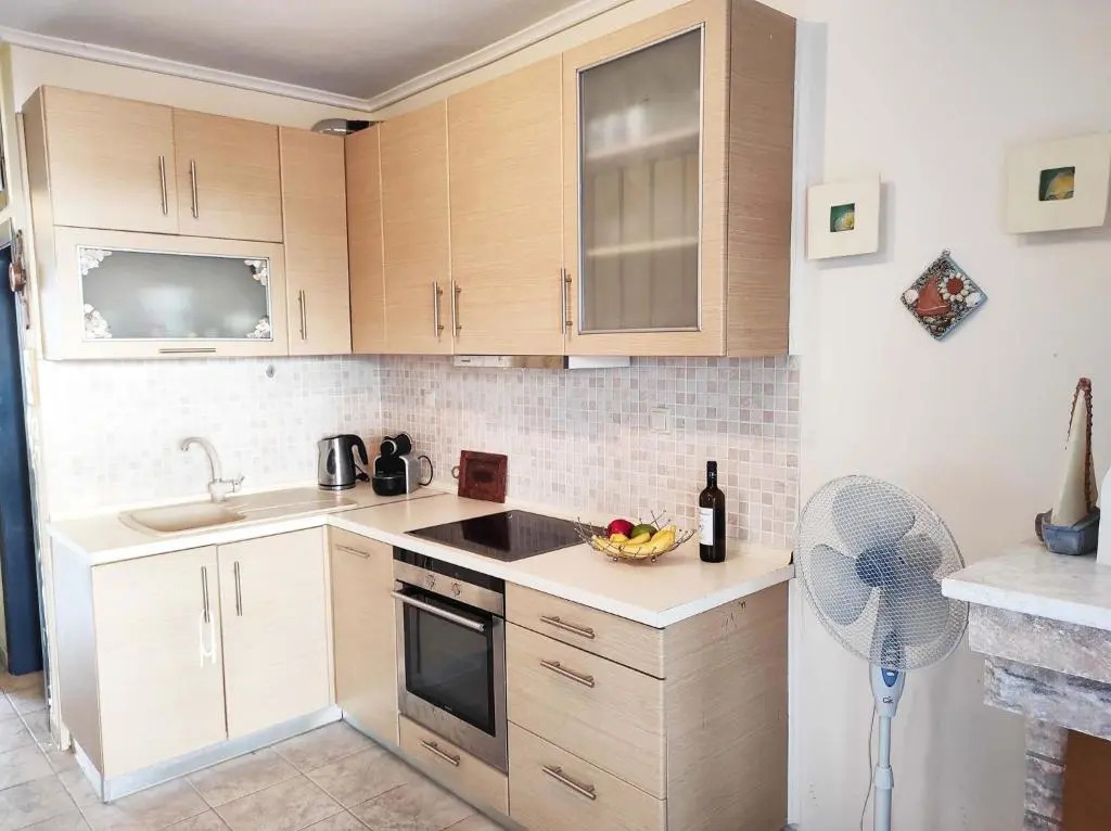 Sea View Maisonette in Chanioti, 40m from the Beach