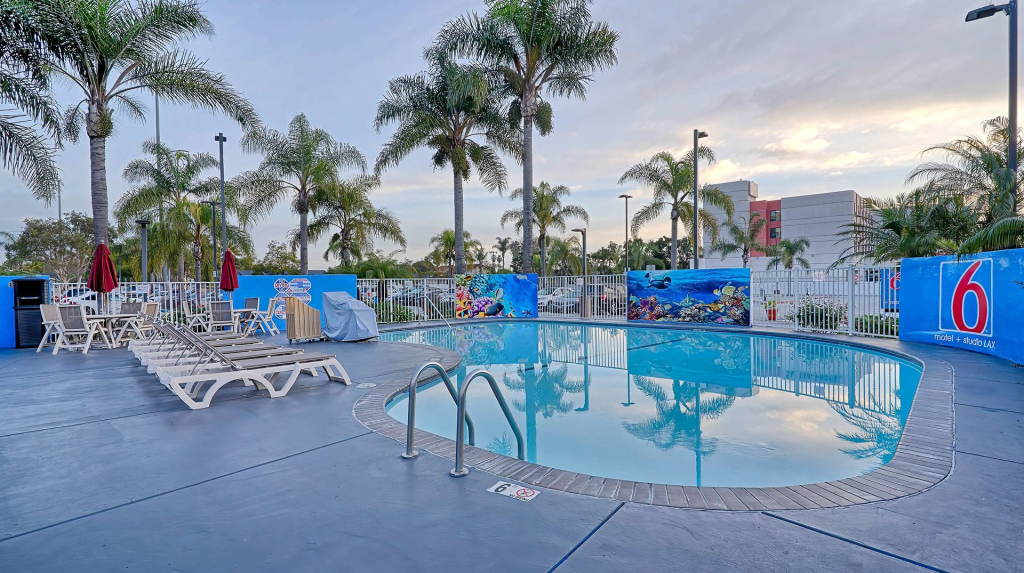 Suites Los Angeles CA Los Angeles LAX