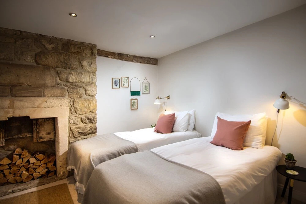 The Courtyard Apartment