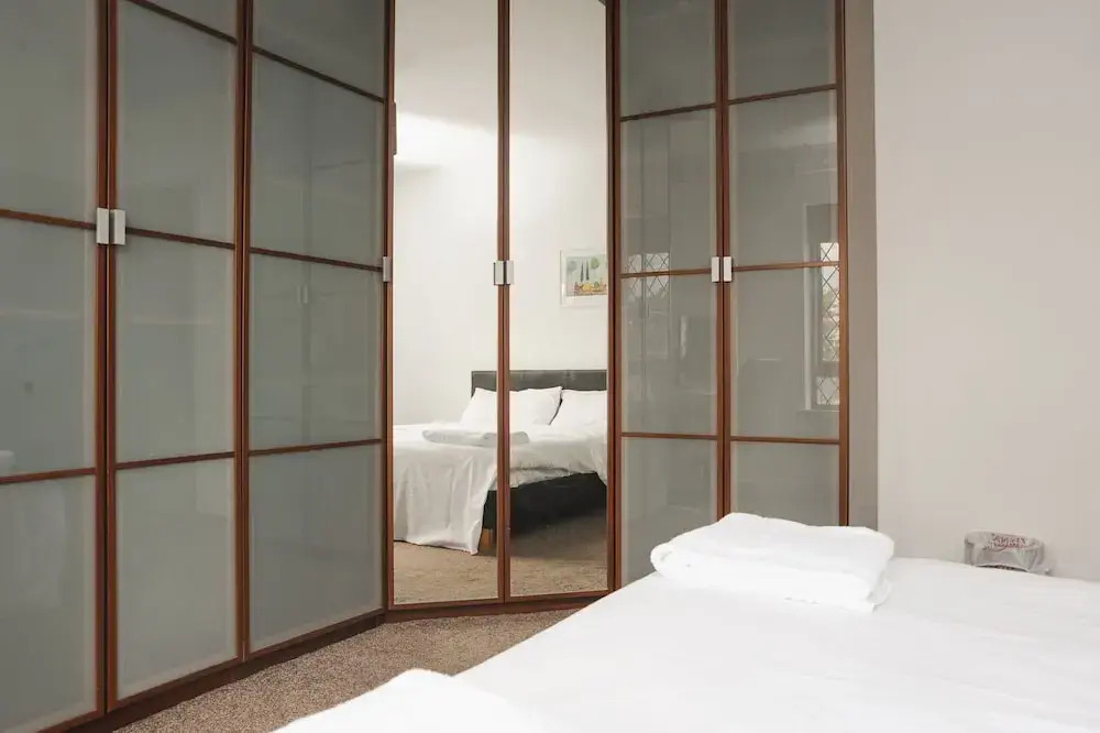 Room in Guest Room - Big Size Double Room in Coventry