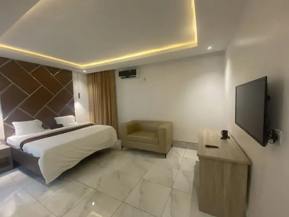Hopeland Hotels