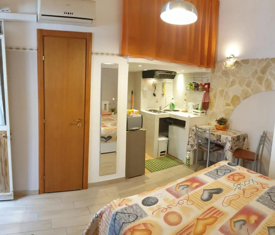 Giovanni s little house