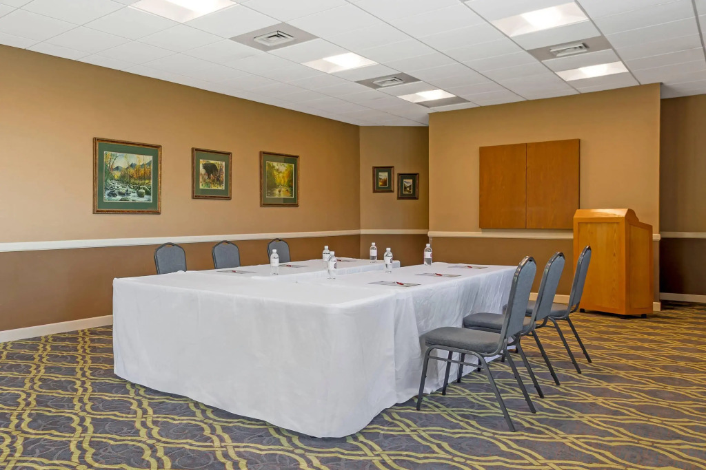 The Inn at Apple Valley, an Ascend Collection Hotel