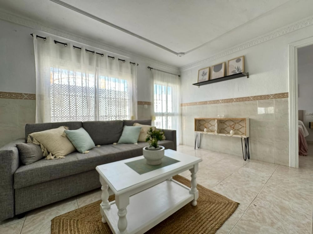 Apartamento El Cerro, a 3min andando de la playa de Regla
