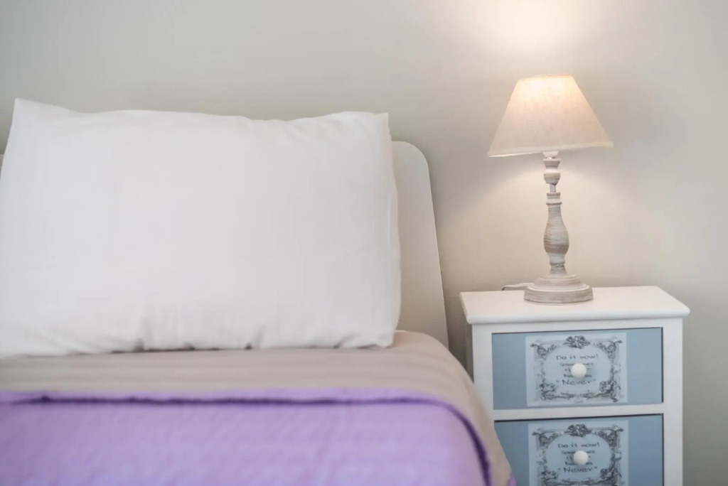 Zenios Kisamos-Pretty comfy studio