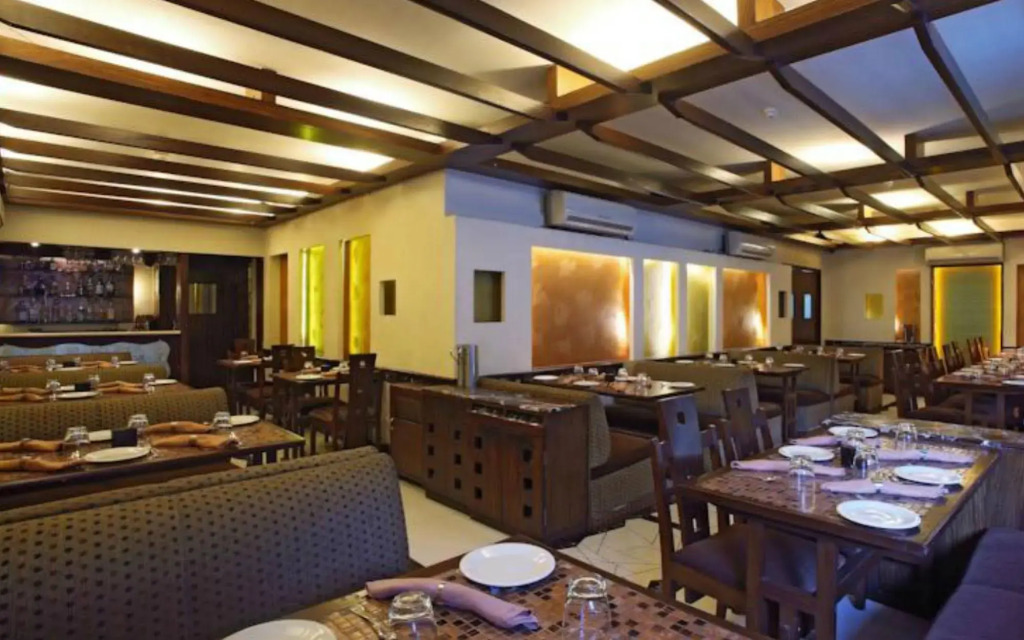 FabHotel Shubhangan - Nr Bandra