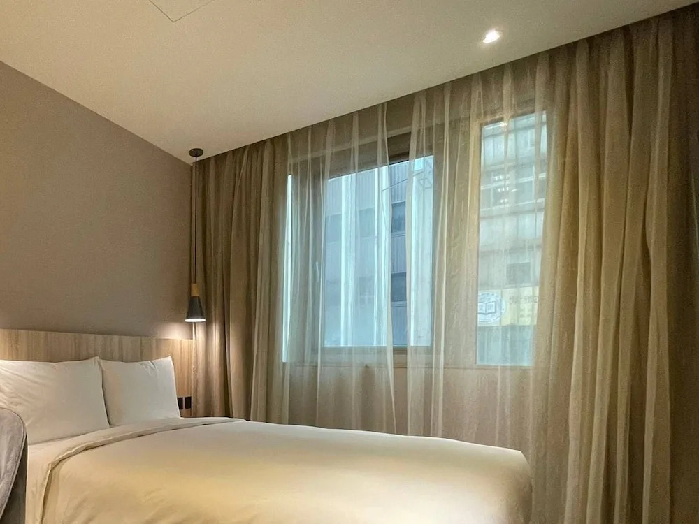 N Hotel