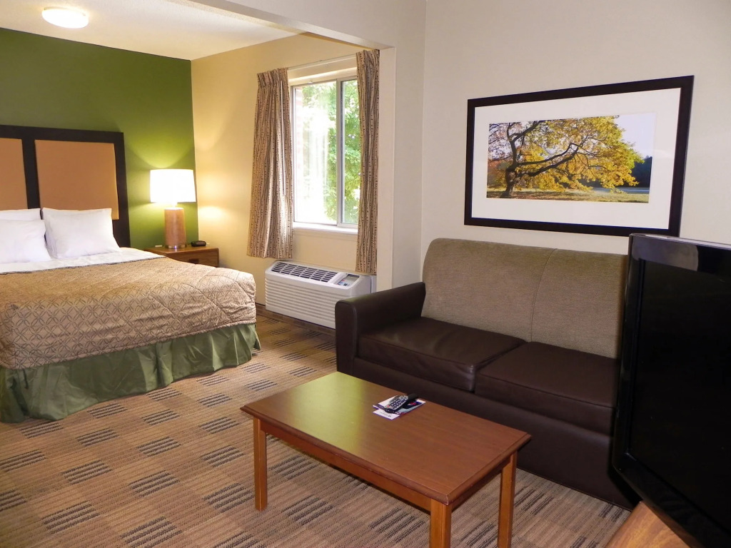 Extended Stay America - Charlotte - University Place - E. McCullough Dr.