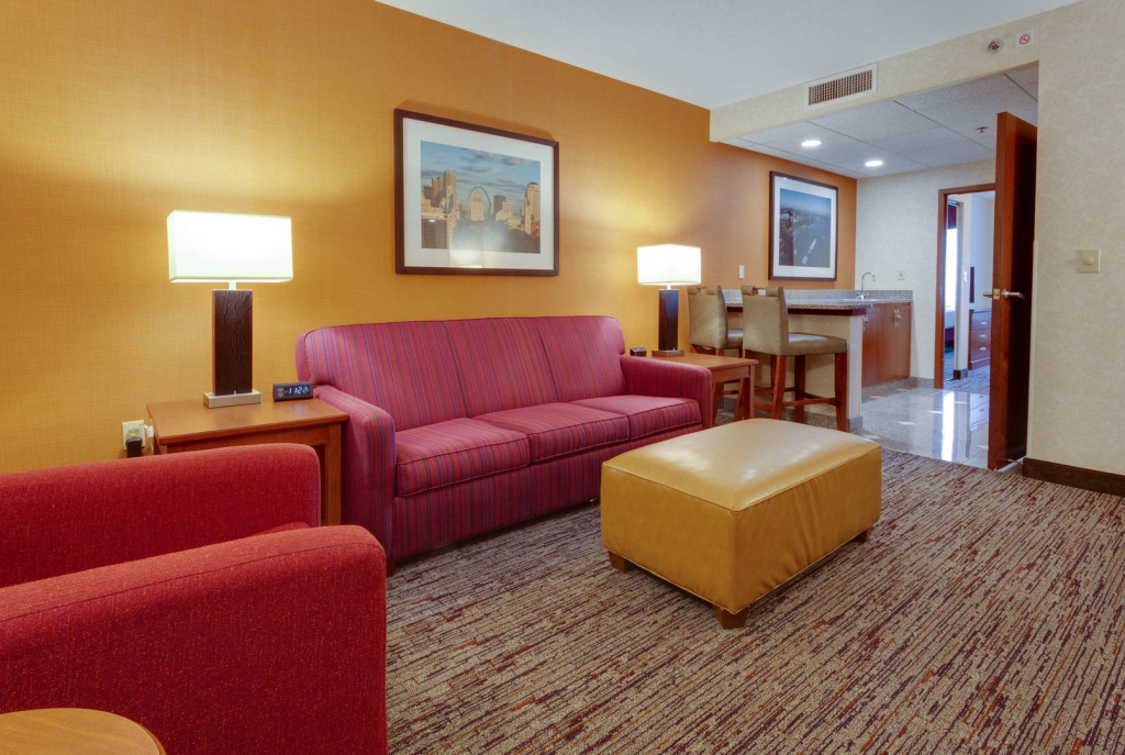 Drury Inn & Suites St. Louis Forest Park