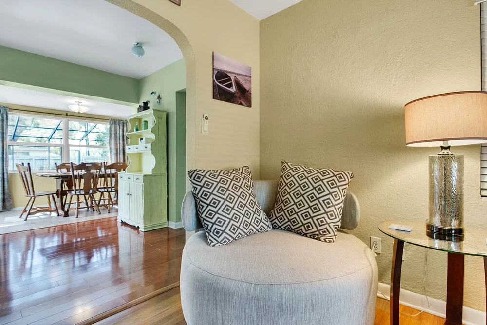 1505 Citrus Street Home by RedAwning