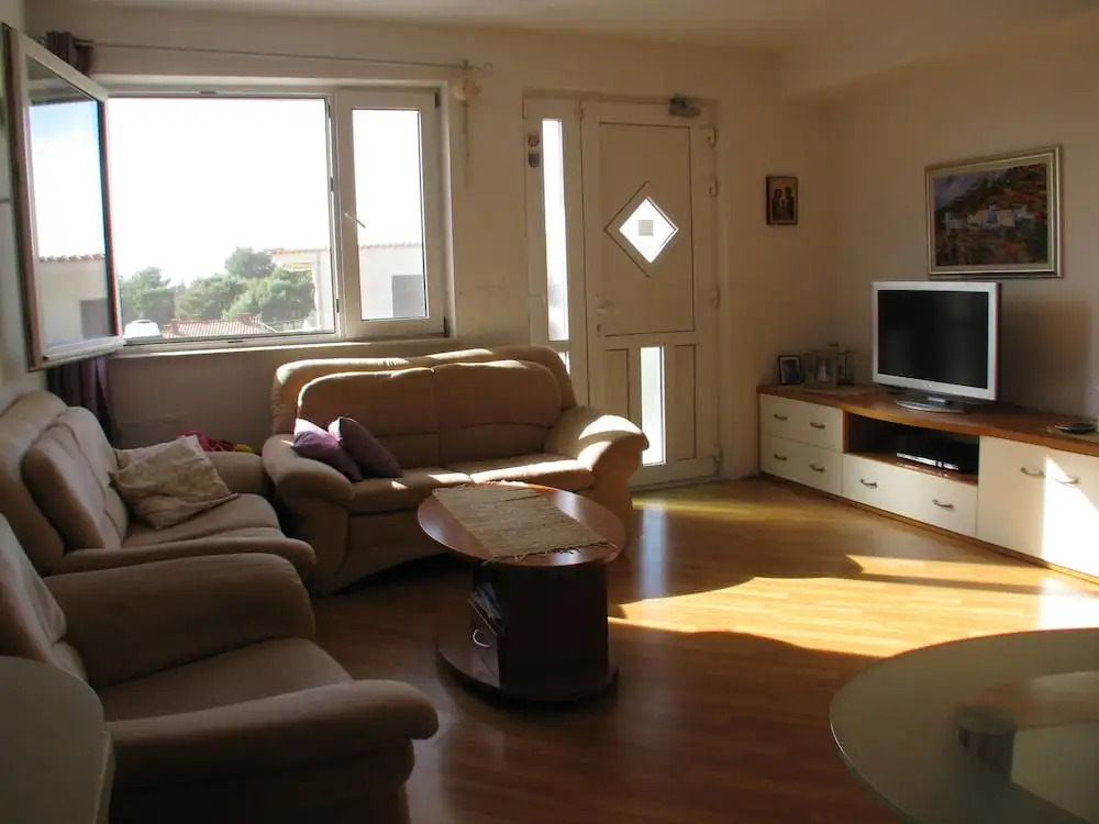 Apartment Lucija